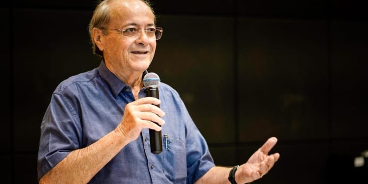 Sílvio Mendes agradece e diz que “faria tudo de novo”