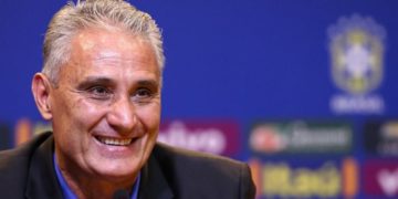 Tite usa o samba para conquistar a seleção e unir jovens com veteranos