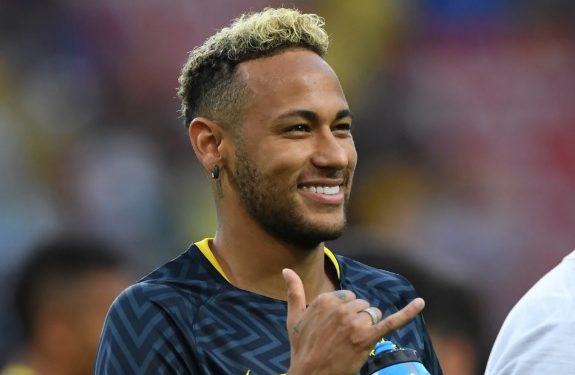 Tribunal catalão isenta Neymar das acusações de fraude