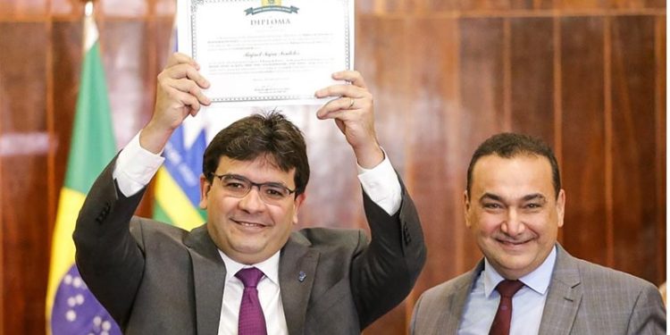 Rafael Fonteles e Themístocles Filho são diplomados governador e vice do Piauí