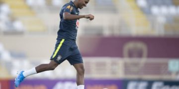 À espera de Neymar, Brasil vai ter Rodrygo titular na meia contra Camarões