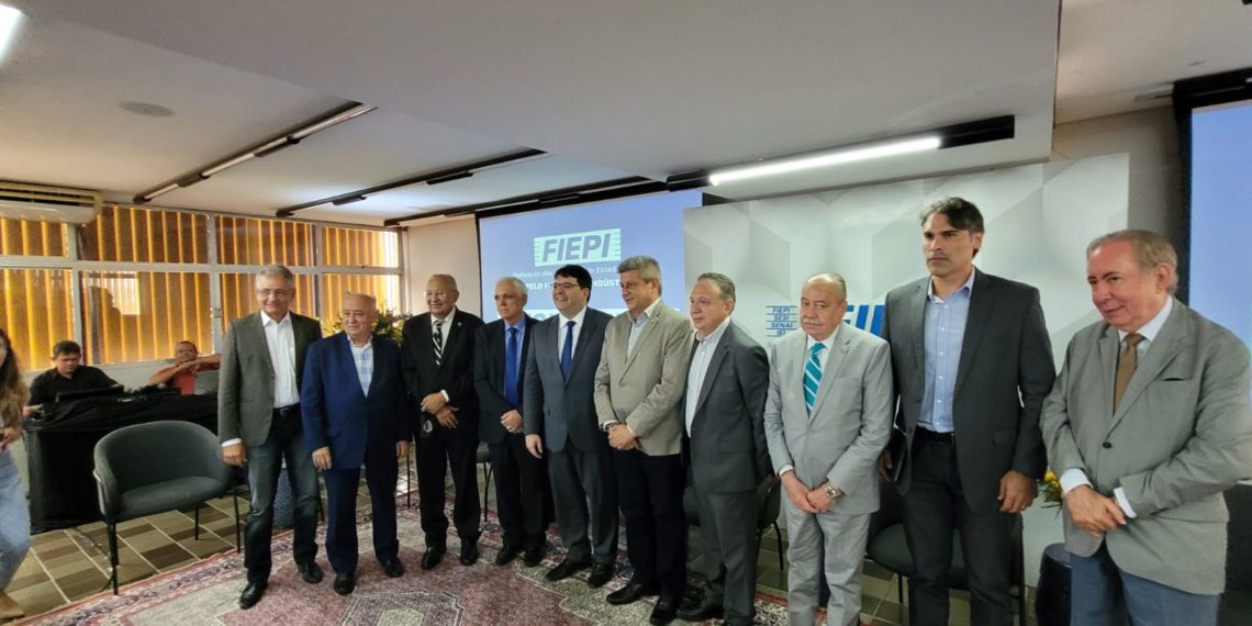 Sinduscon discute investimentos na construção com Rafael Fonteles