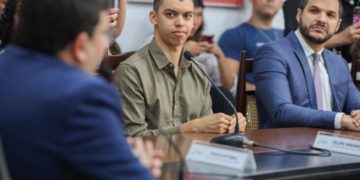 Auxílios alimentação e moradia de estudantes da Uespi são reajustados em 50%