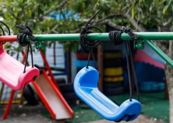 Quatro crianças são mortas em ataque a creche em Blumenau; homem foi preso