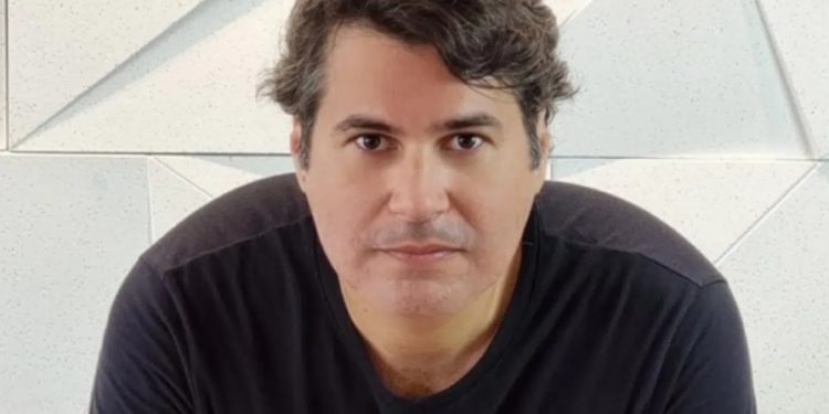 Daniel Queiroz, presidente da Fenapro, toma posse no Conselho de Comunicação Social do Congresso Nacional