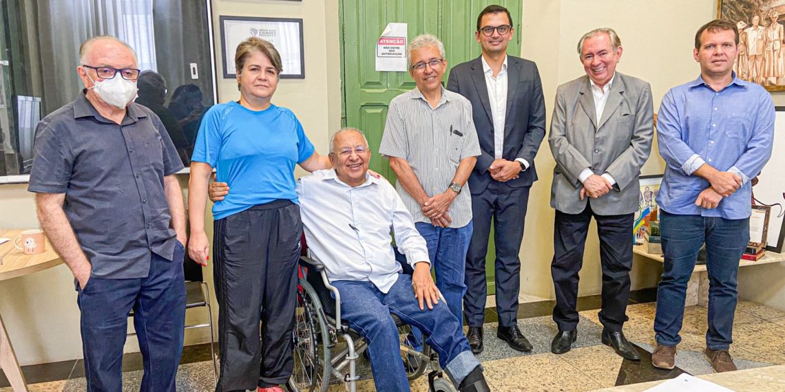 Dr. Pessoa recebe o Sindicato dos Médicos e discute concurso público para a categoria