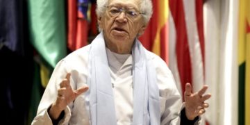 Poemas de Thiago de Mello são tema da Roda de Leitura do Itaú Cultural