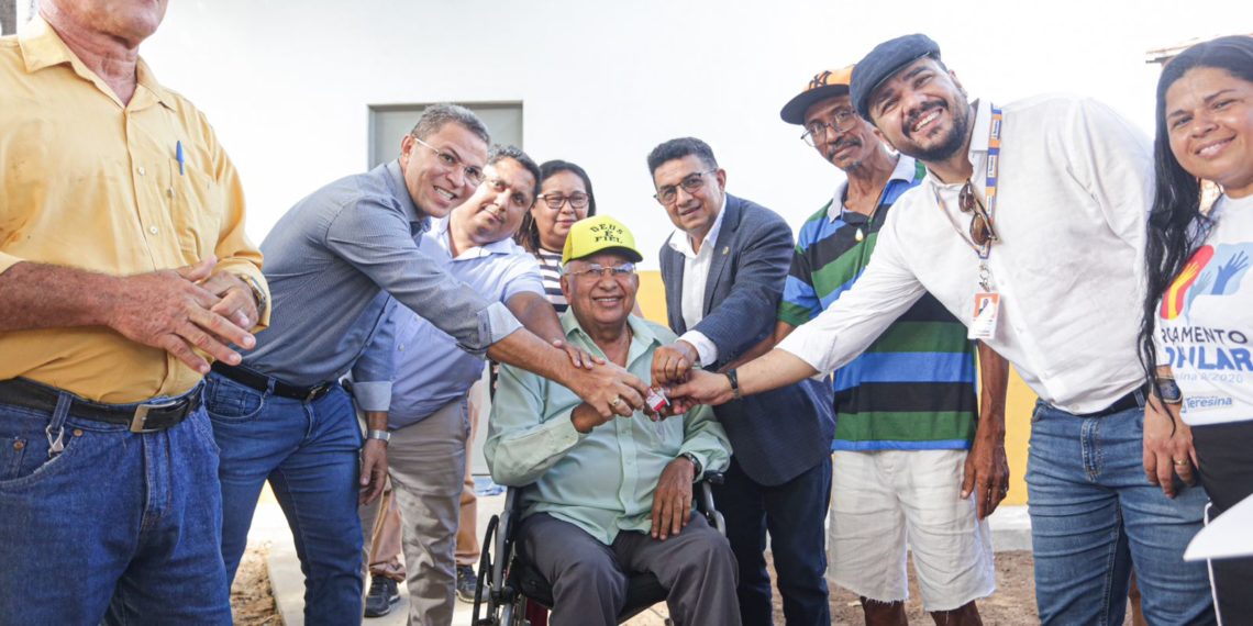 PMT entrega as primeiras casas na zona Norte do Orçamento Popular