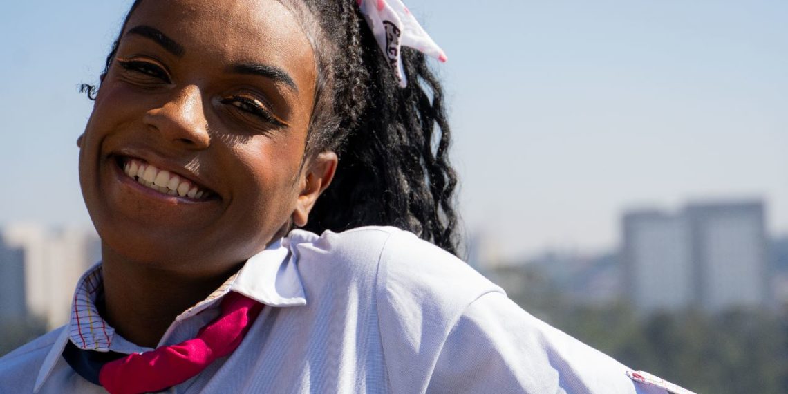 Empresa comemora Dia do Orgulho LGBTI+ destacando exemplo de conquista e respeito