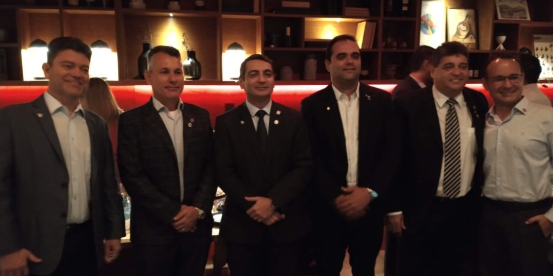 Vicente Pacheco assume a presidência do Rotary Club Teresina Piçarra