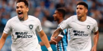 Botafogo abre 10 pontos, enquanto Flamengo e Palmeiras brigam com ‘sistema’
