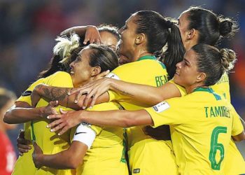 Com três gols de Ary Borges, Brasil goleia o Panamá na estreia da Copa