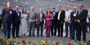 Ex-governador Hugo Napoleão ministra palestra em evento do TCE-PI