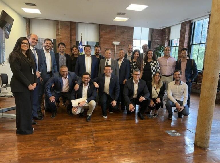 Governador Rafael Fonteles conhece startups brasileiras com atuação nos EUA