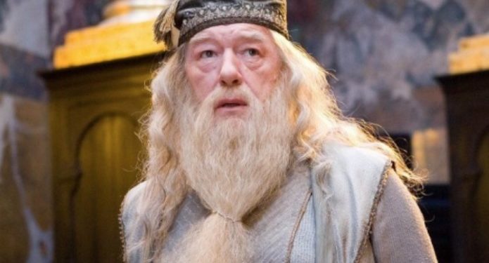Michael Gambon, 2º ator a interpretar Dumbledore em ‘Harry Potter’, morre aos 82 anos