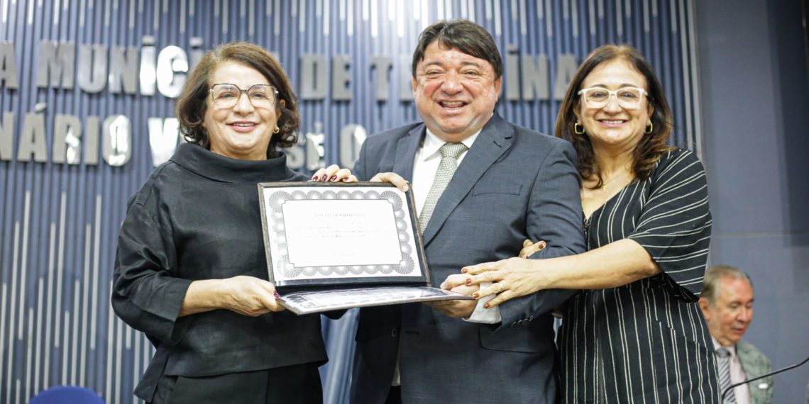 Câmara Municipal de Teresina entrega “Título de Cidadania Teresinense” a Thesco Silva