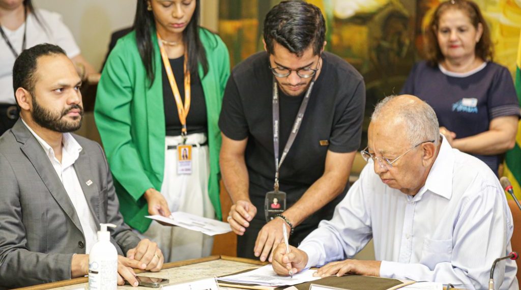 Prefeitura empossa novos membros do Conselho de Saúde de Teresina