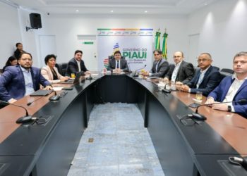 Governador anuncia programa com cheque-moradia de até R$10 mil