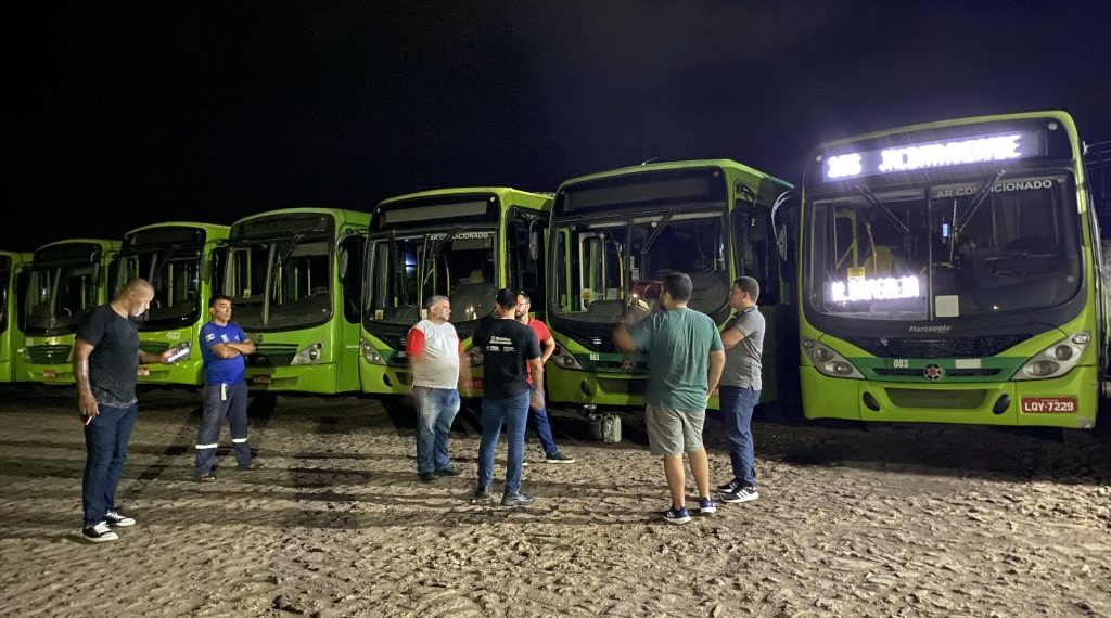 Strans instala rastreadores em frota de ônibus de Teresina