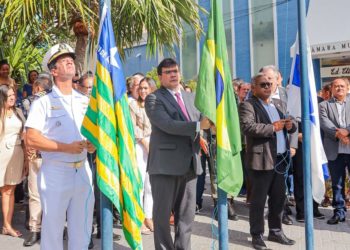 No Dia do Piauí em Parnaíba, Rafael Fonteles pede sabedoria para governar com justiça