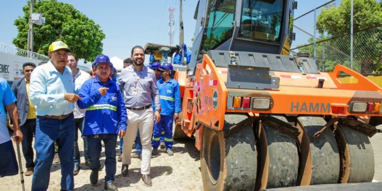 200 ruas da zona Norte vão ganhar pavimentação asfáltica