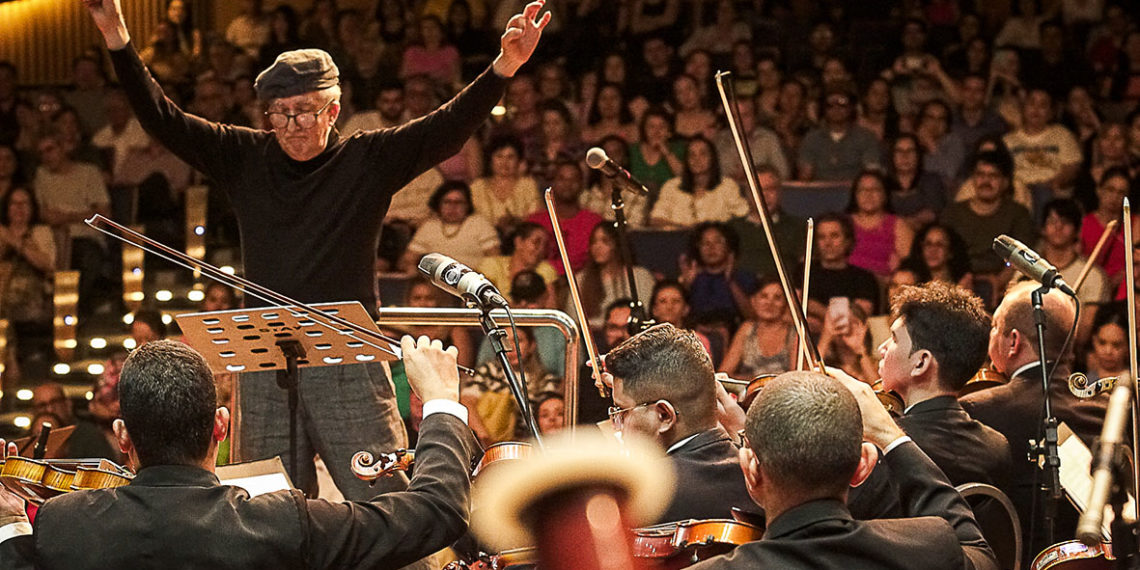 Orquestra Sinfônica de Teresina homenageia a Rádio Pioneira