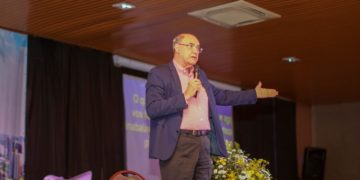 Em Teresina, médicos médiuns de São Paulo e do Rio de Janeiro lançam livros