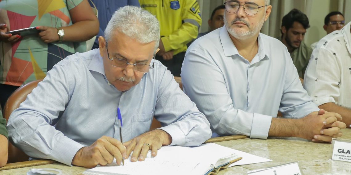 Dr. Pessoa empossa novo superintende da Strans e cobra mais interação dos gestores