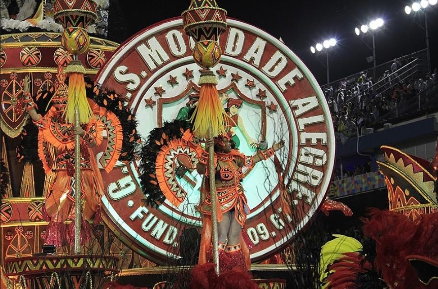 Mocidade Alegre é bicampeã do carnaval de SP