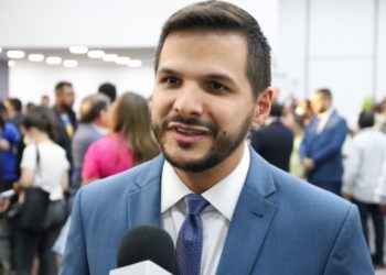 Governador Rafael Fonteles anuncia pagamento de mais uma parcela do precatório do Fundef