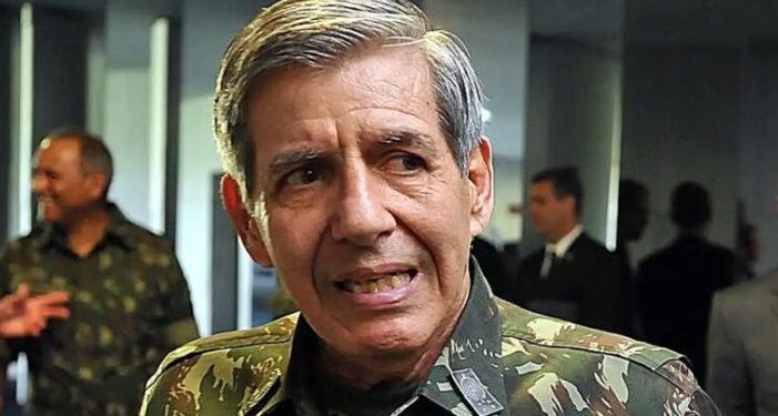 Em reunião, general Heleno falou em infiltrar Abin nas campanhas em 2022