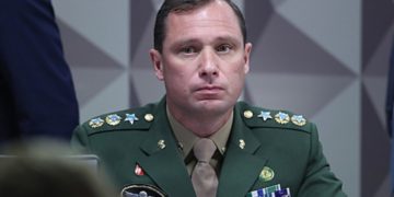 Cid é preso por descumprimento de medidas e obstrução de Justiça