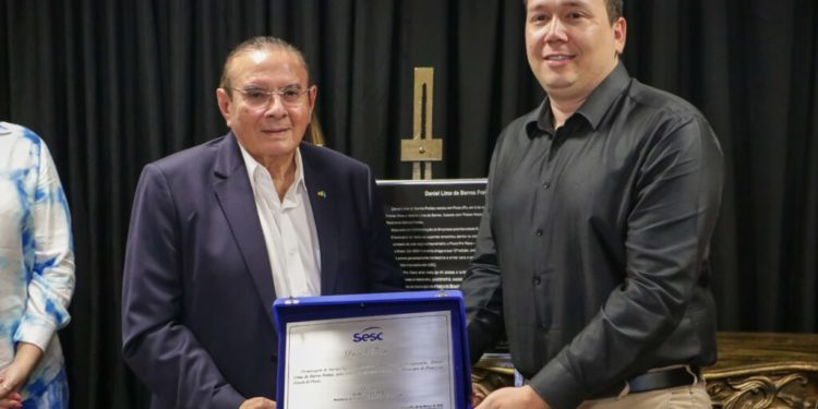 Fundador da Picos Pro Race é homenageado pelo SESC