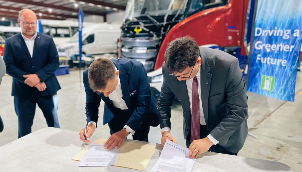 Governador assina acordo para impulsionar tecnologias com hidrogênio verde