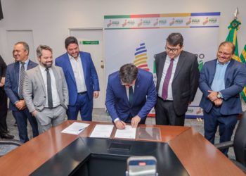 Governador nomeia 17 novos peritos para a Polícia Civil do Piauí