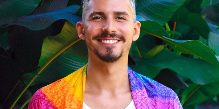 Pedro Rhuas, escritor poticearense