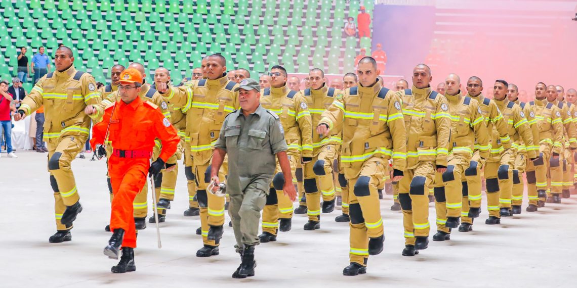 Governador nomeia mais 205 novos bombeiros