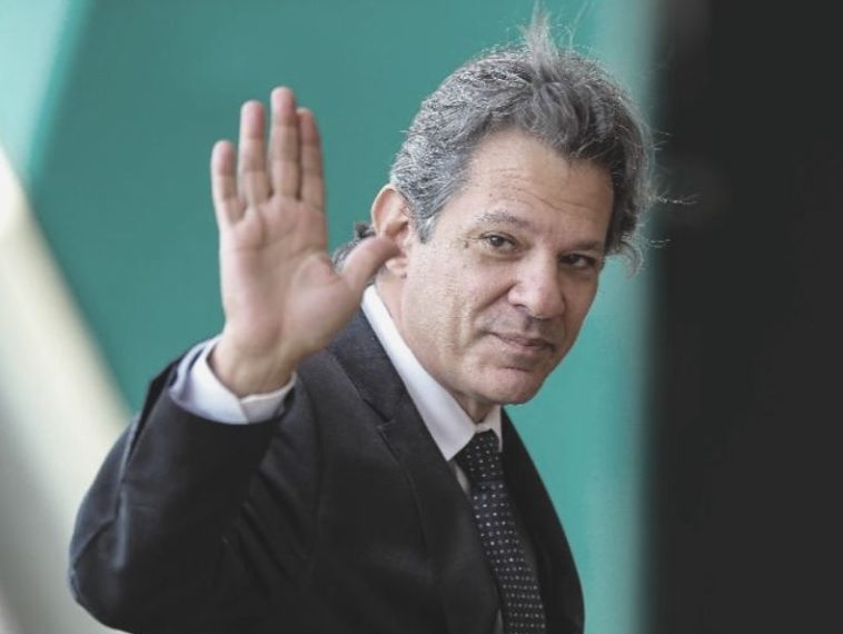 Haddad diz que até 600 sites de bets irregulares serão banidos em outubro