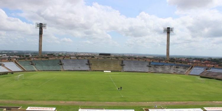 Governo do Estado abre consulta pública para concessão do Estádio Albertão