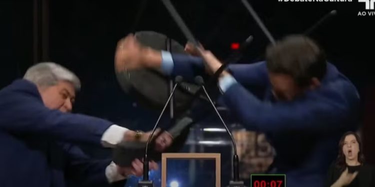 Polícia abre investigação contra Datena por lesão e injúria a Marçal