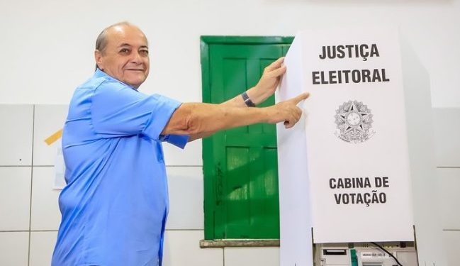 Silvio Mendes volta a comandar a Prefeitura de Teresina com vitória em 1º turno