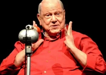 Ary Toledo, humorista popular no rádio e na TV, morre aos 87 anos