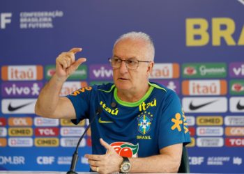 Dorival anuncia três mudanças no Brasil para enfrentar o Peru