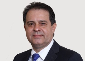 Em primeiro discurso após vitória, Evandro Leitão (PT) faz agradecimento especial às mulheres e diz que ‘o bem venceu o ódio’