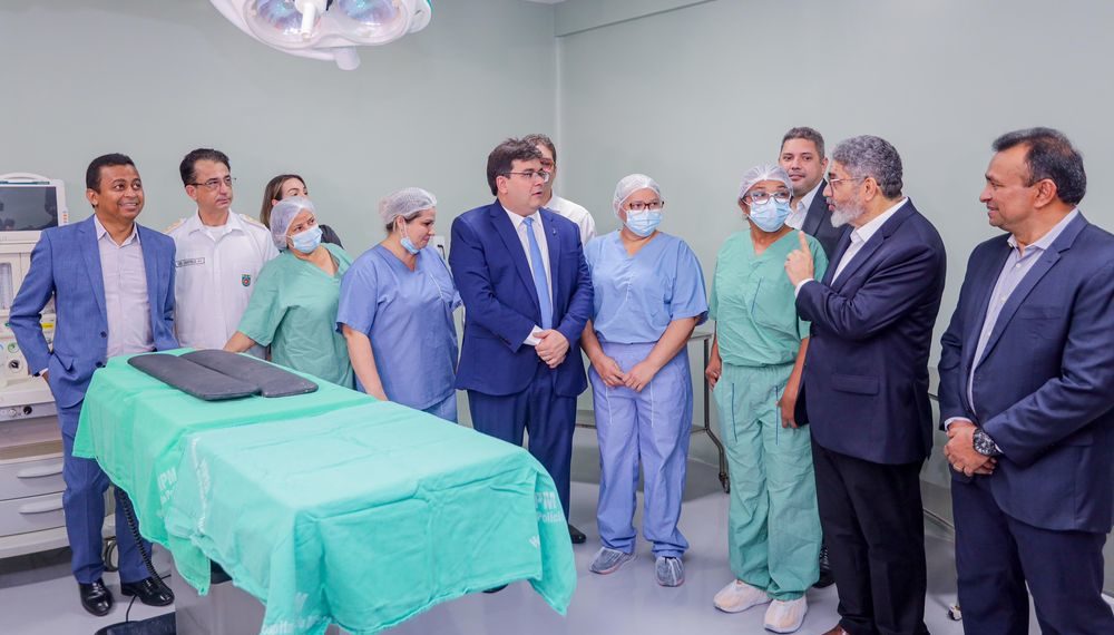 Governador entrega reforma do Hospital da Polícia Militar, que passa a centralizar cirurgias ortopédicas