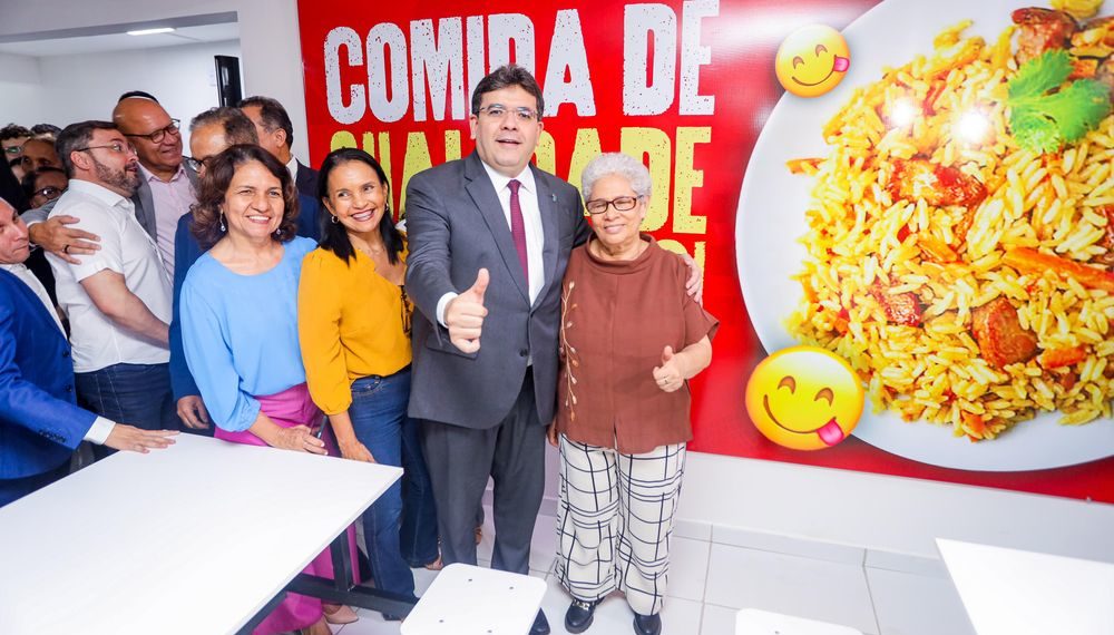 Rafael Fonteles entrega Restaurante Popular do Dirceu e garante outros quatro em Teresina e Parnaíba