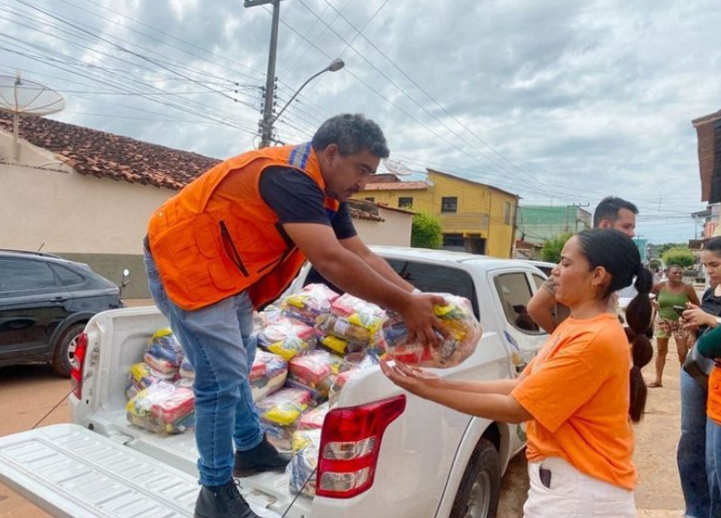 Ministério antecipa pagamento do Bolsa Família à população atingida pelas chuvas em Picos