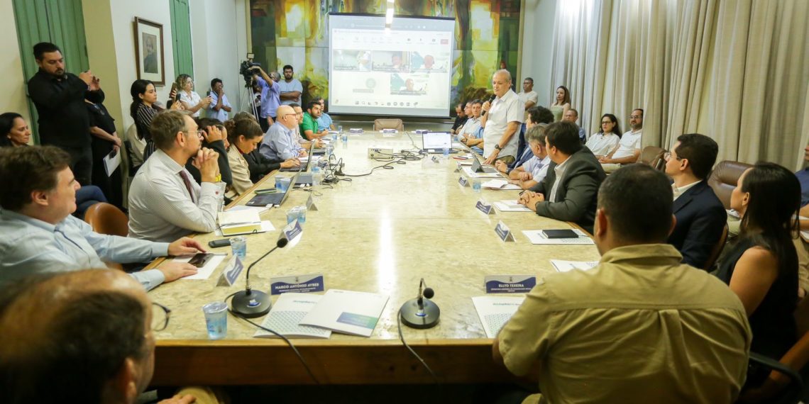 Teresina inicia estudo para implementar ônibus elétricos no sistema de transporte público