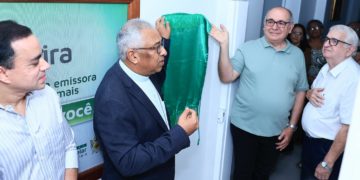 Rádio Pioneira de Teresina homenageia o arcebispo Dom Miguel Câmara