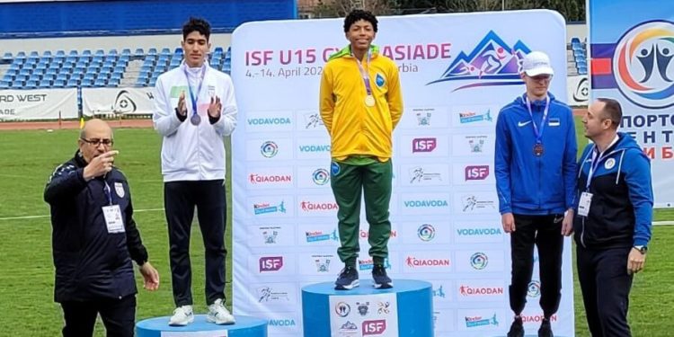 Paratleta piauiense João Pedro é campeão dos 100m na Sérvia